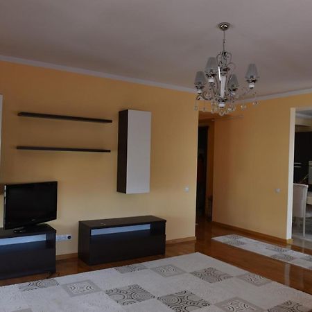 Apartament Community Complex Nagyszeben Kültér fotó